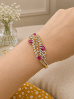 Calyra Luxe Bracelet