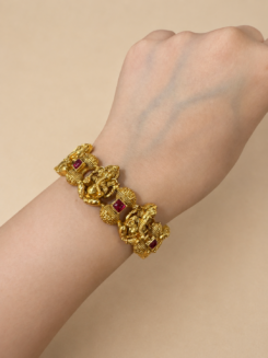 Regal Bloom temple Bangles