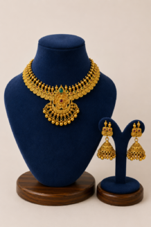 Crown Jewel Gold Look Set