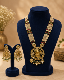 Elanora Gold look temple Set