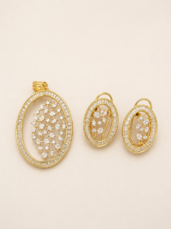 Moonbeam Pendant Set(w/o chain)